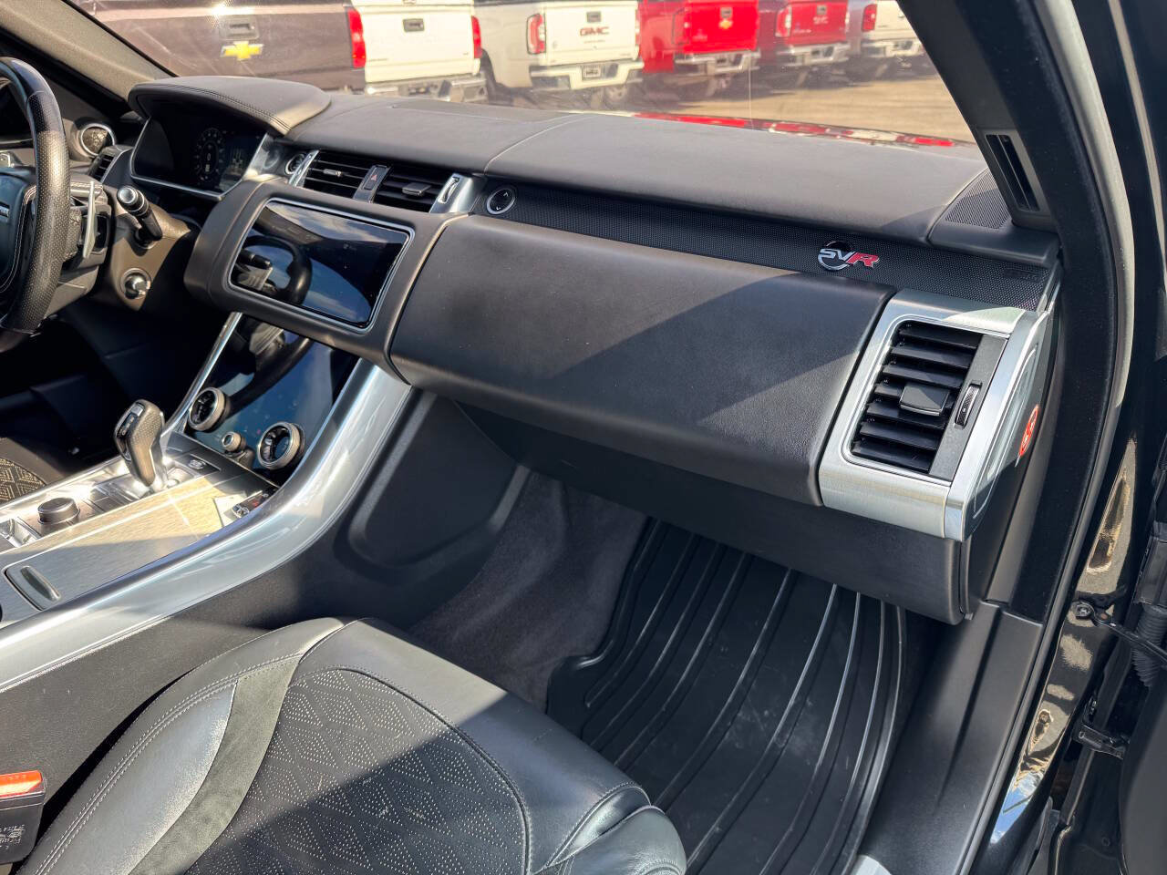 Used 2018 Land Rover Range Rover Sport SVR AWD/4WD image 9