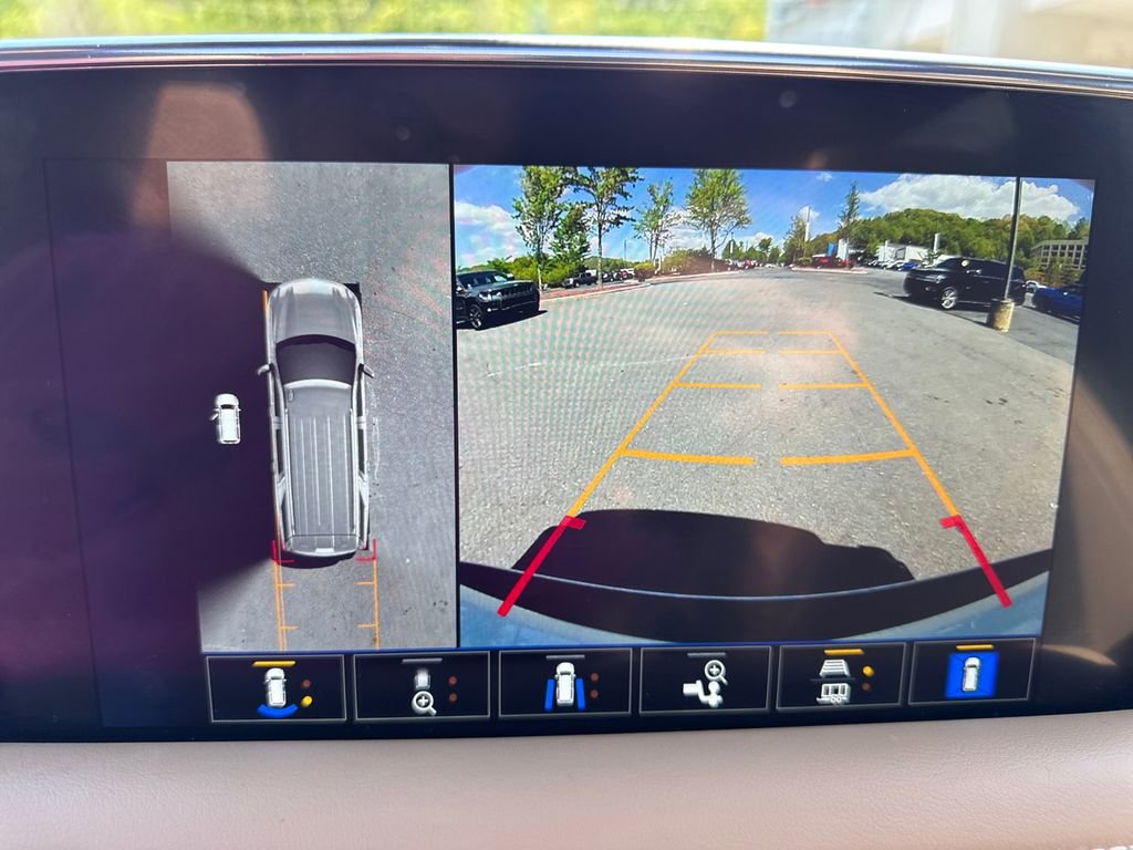 Used 2023 Chevrolet Tahoe Premier image 23