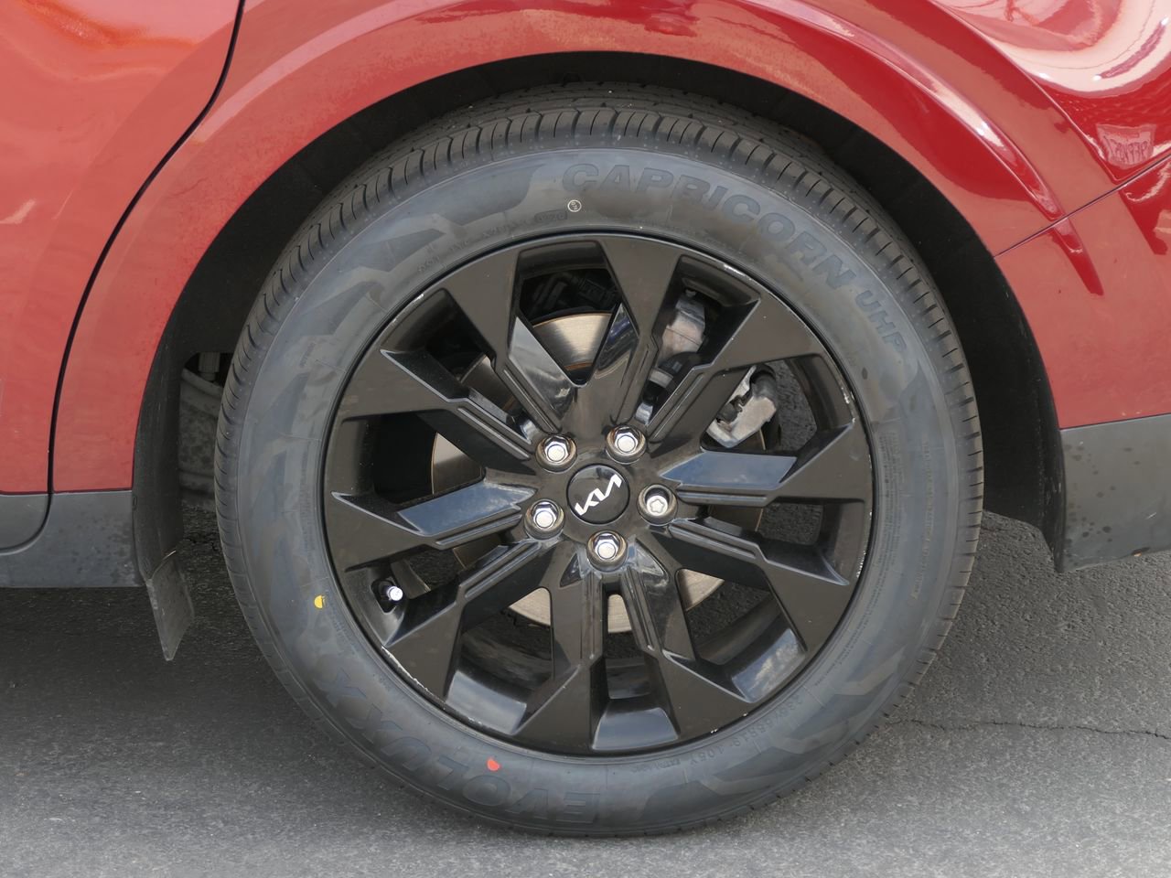 Used 2022 Kia Carnival SX FWD image 8