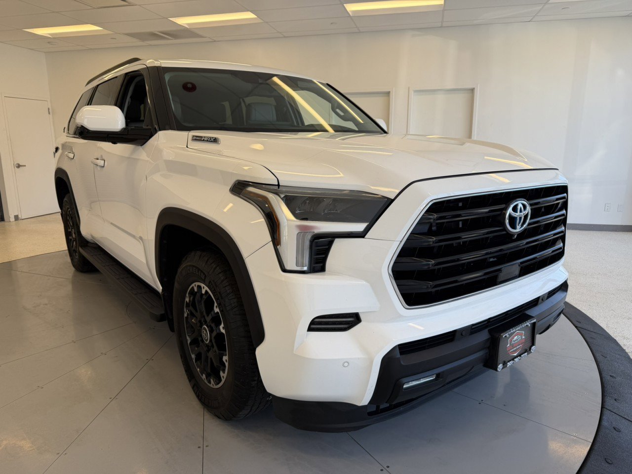 Used 2023 Toyota Sequoia SR5 w/ SR5 Premium Package image 1