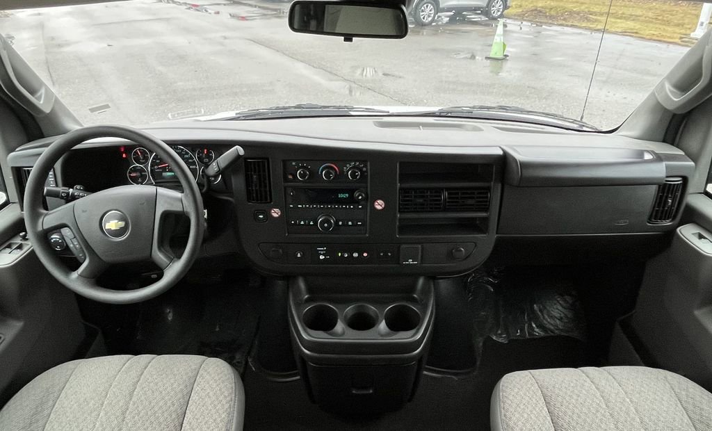 Certified 2024 Chevrolet Express 3500 LT w/ LT Preferred Equipment Group image 10