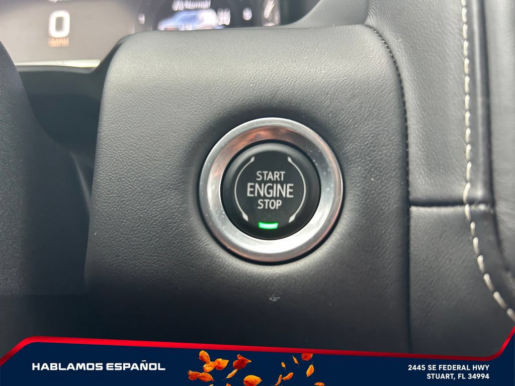 Certified 2023 GMC Yukon Denali Ultimate AWD/4WD image 32