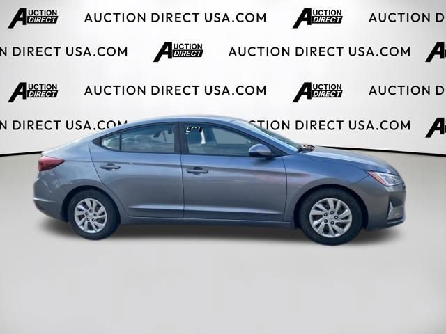 Used 2019 Hyundai Elantra SE video 2
