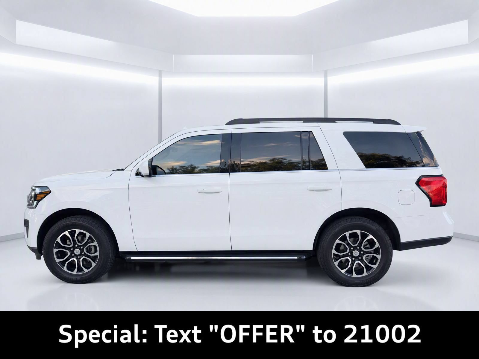 Used 2022 Ford Expedition XLT RWD image 6