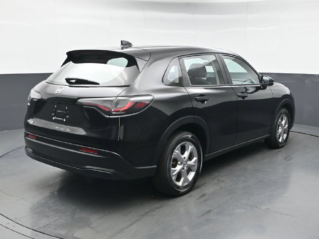 Used 2024 Honda HR-V LX image 5