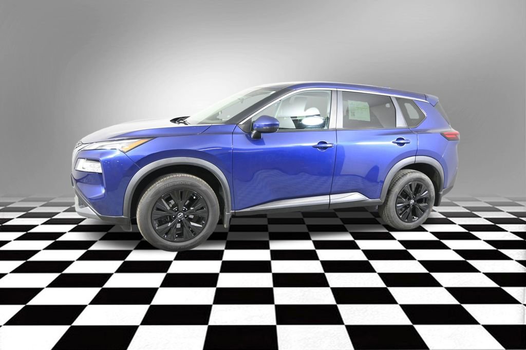 Used 2022 Nissan Rogue SV AWD/4WD image 3