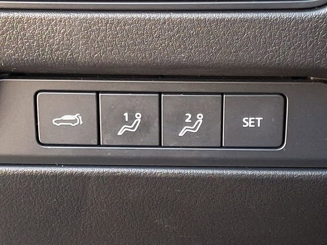 Used 2024 MAZDA CX-90 Plug-In Hybrid w/ Premium Pkg image 28