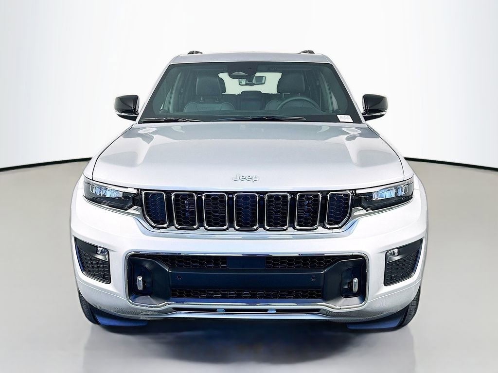 New 2025 Jeep Grand Cherokee Overland w/ Luxury Tech Group IV image 2