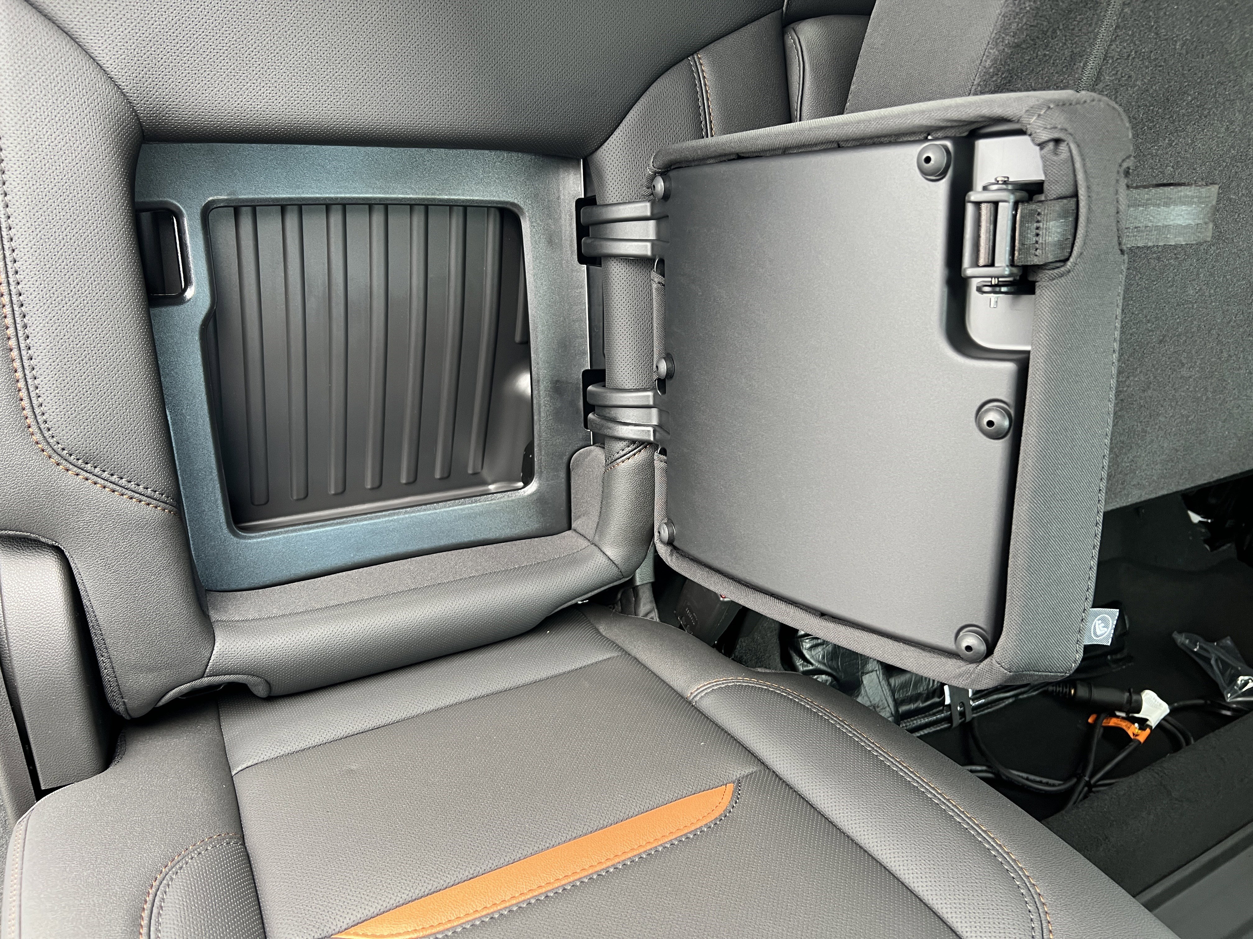 New 2026 GMC Sierra 1500 AT4 w/ Technology Package image 21