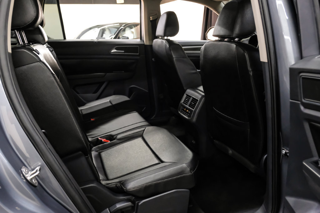 Used 2018 Volkswagen Atlas SEL FWD image 43