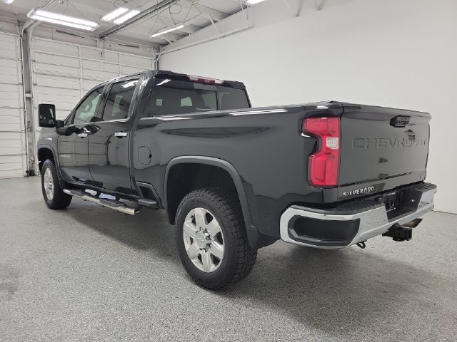 Used 2020 Chevrolet Silverado 2500 LTZ w/ LTZ Plus Package AWD/4WD image 4