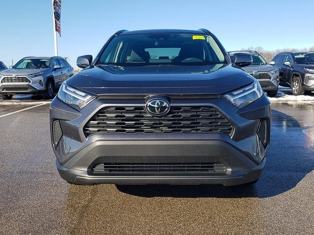 Used 2023 Toyota RAV4 XLE image 2