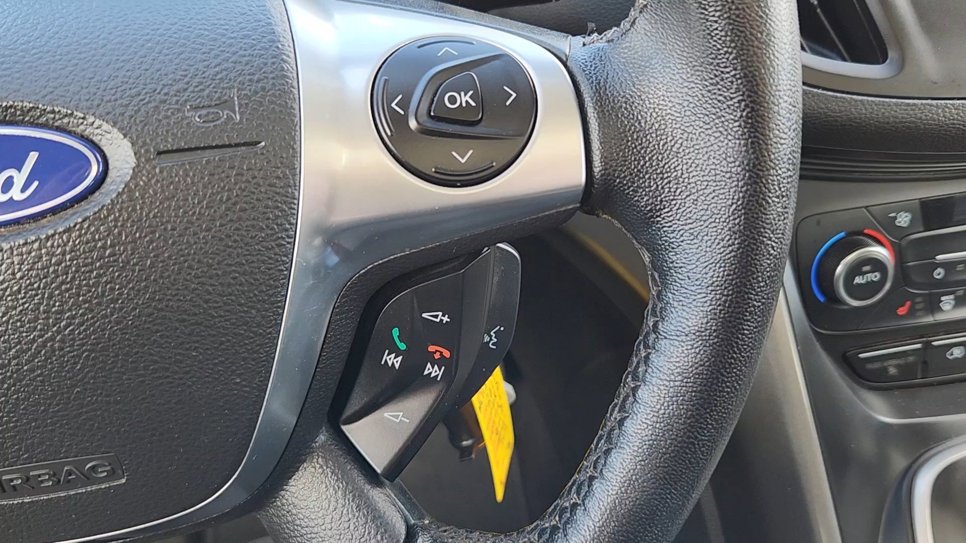 Used 2017 Ford C-MAX Energi SE w/ Equipment Group 402A image 13