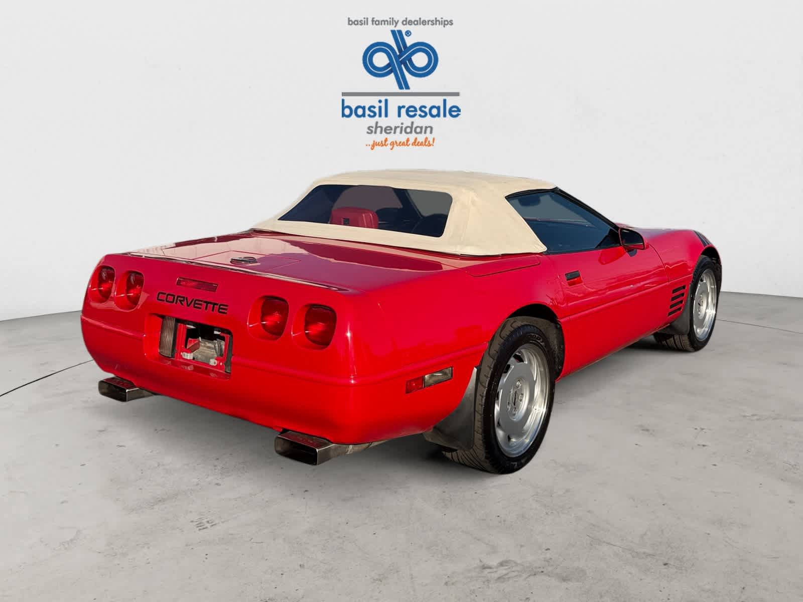 Used 1992 Chevrolet Corvette Convertible RWD image 7