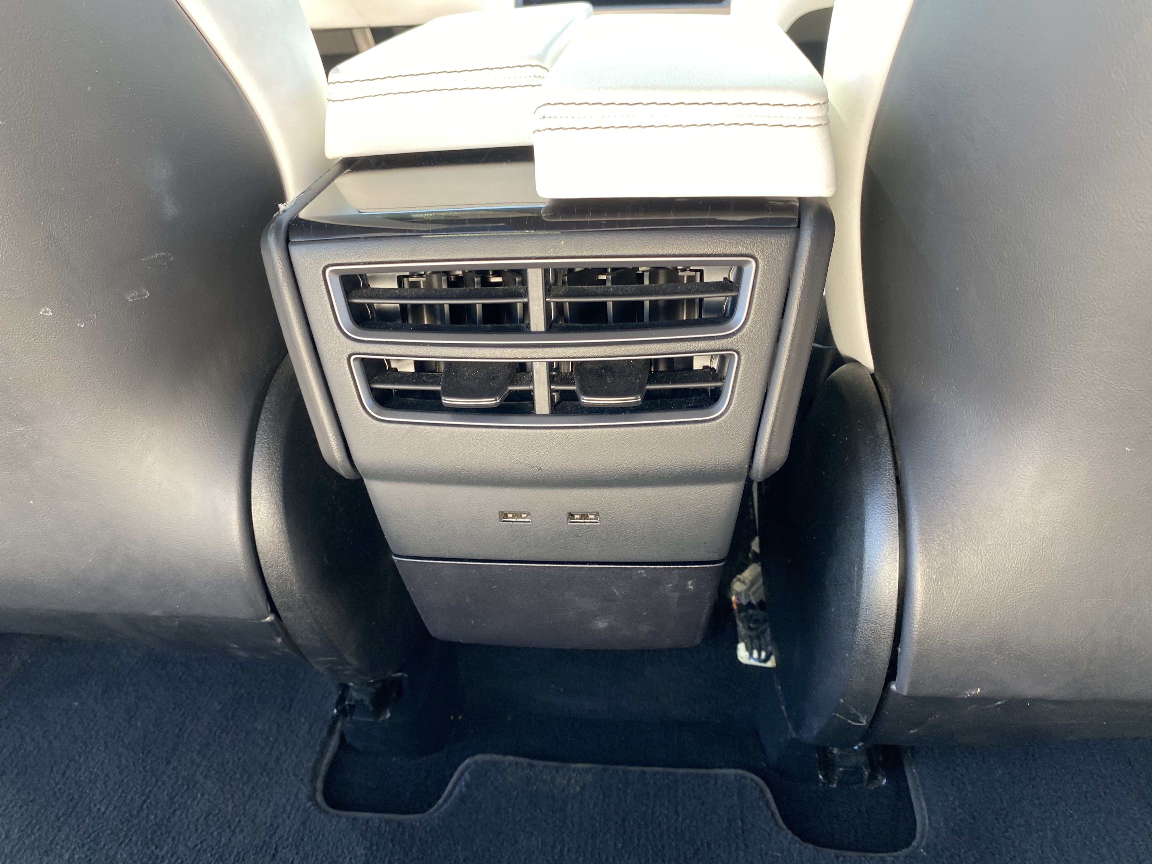Used 2018 Tesla Model X 75D AWD/4WD image 22