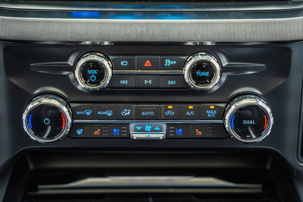 New 2026 Ford F350 Platinum AWD/4WD image 29