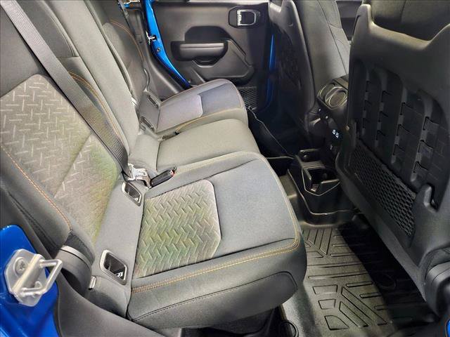 Used 2021 Jeep Gladiator Mojave AWD/4WD image 17