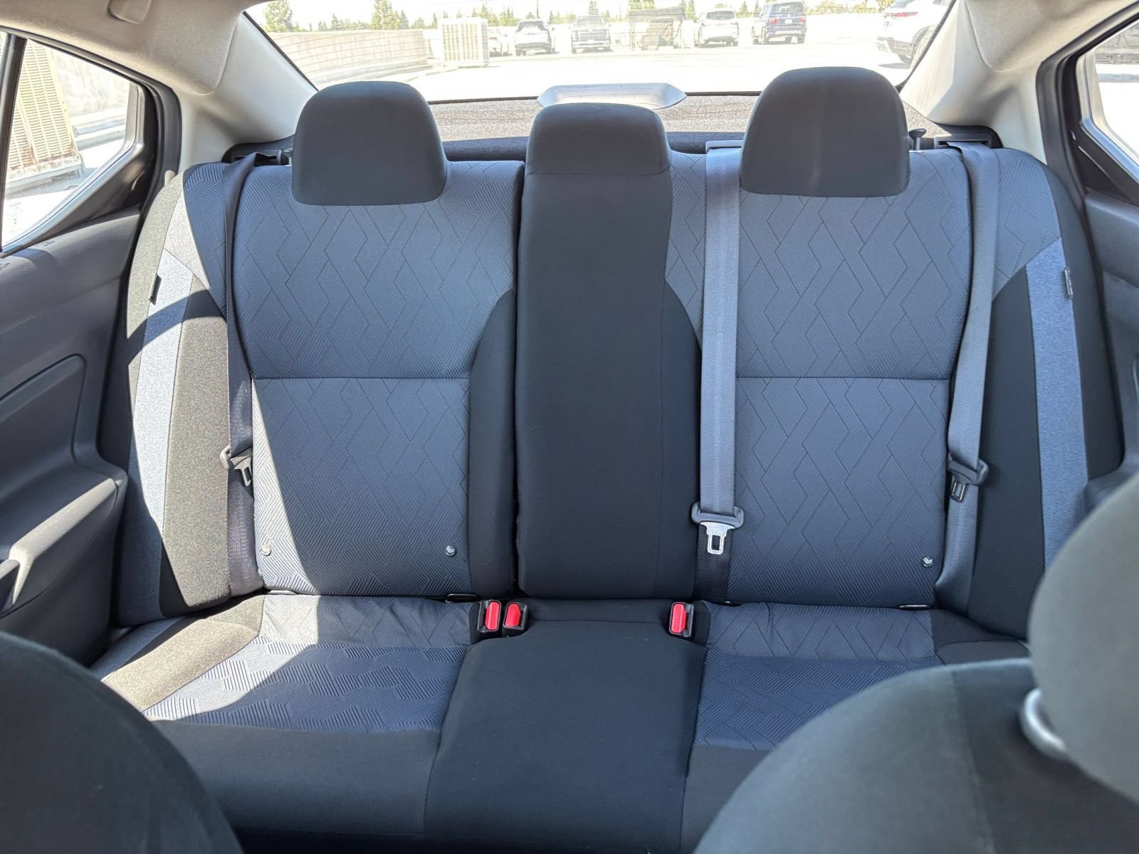 Used 2025 Nissan Versa SV FWD image 36