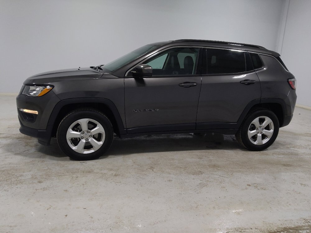 Used 2018 Jeep Compass Latitude w/ Popular Equipment Group image 2