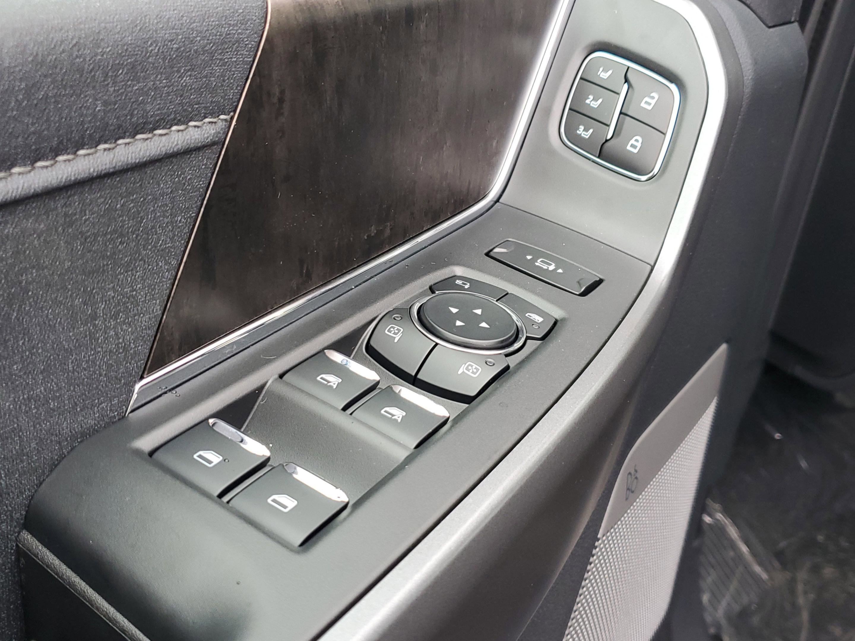 New 2026 Ford F250 Lariat w/ Lariat Ultimate Package image 11