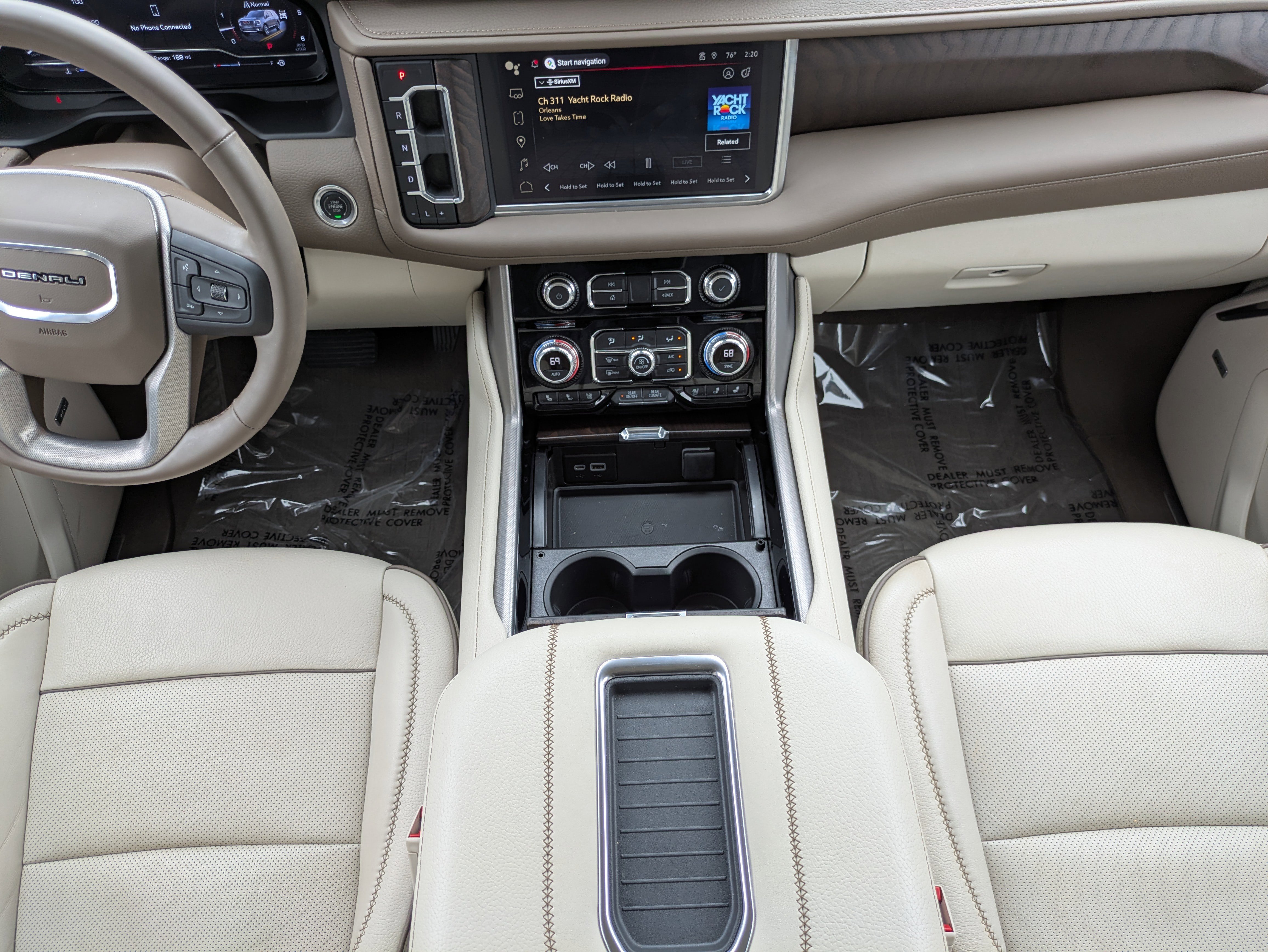 Used 2024 GMC Yukon Denali w/ LPO, Floor Liner Package image 11