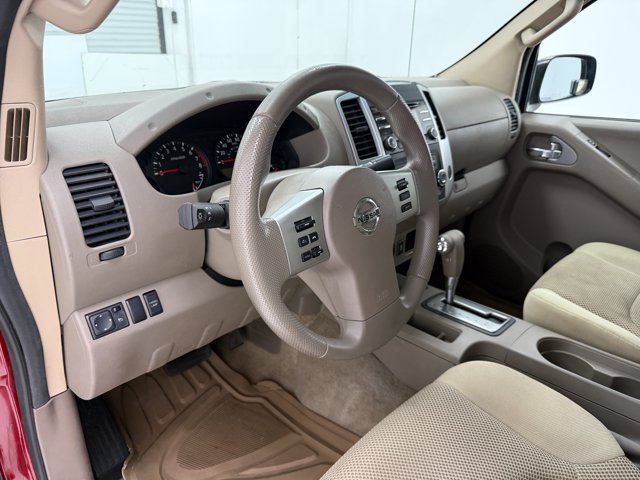 Used 2014 Nissan Frontier SV RWD image 8