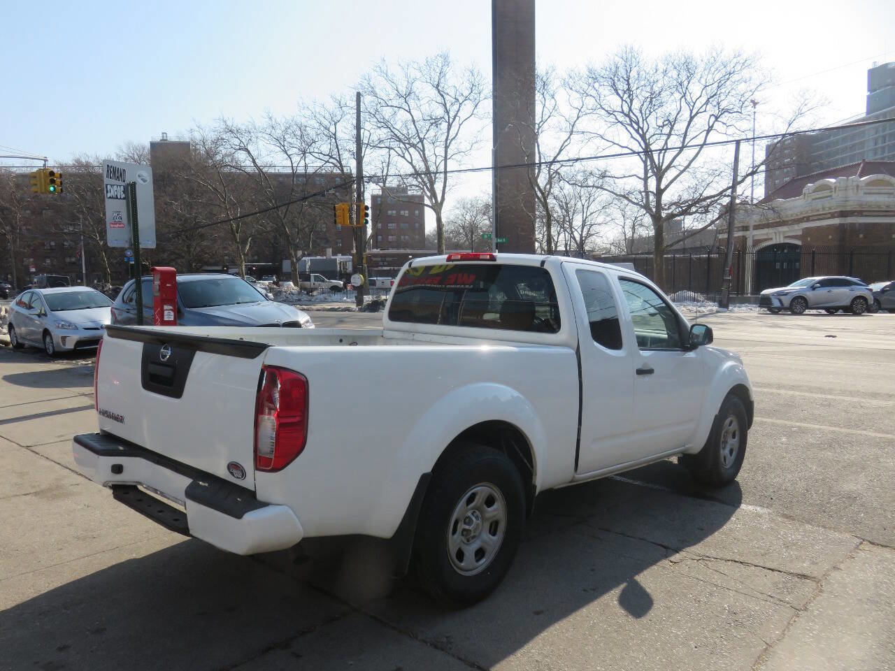 Used 2020 Nissan Frontier S image 4