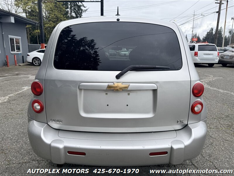 Used 2008 Chevrolet HHR LS FWD image 7
