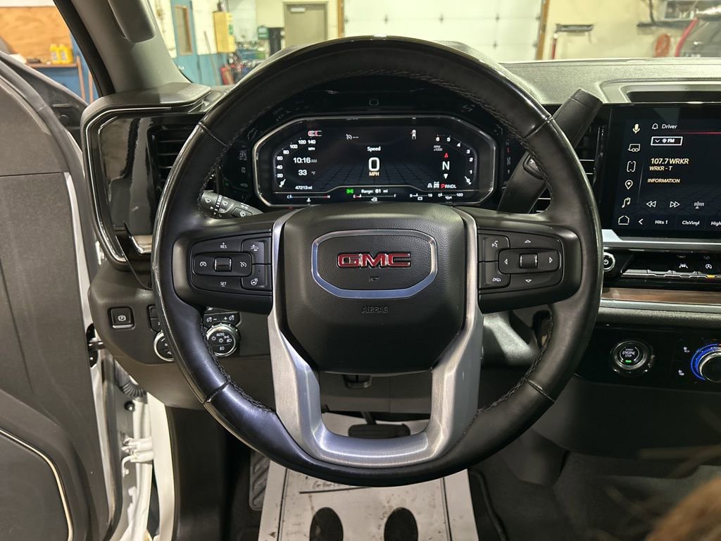 Used 2024 GMC Sierra 1500 SLT image 25