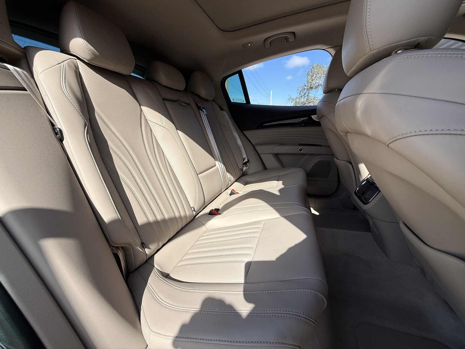 Used 2023 Maserati Grecale GT image 17