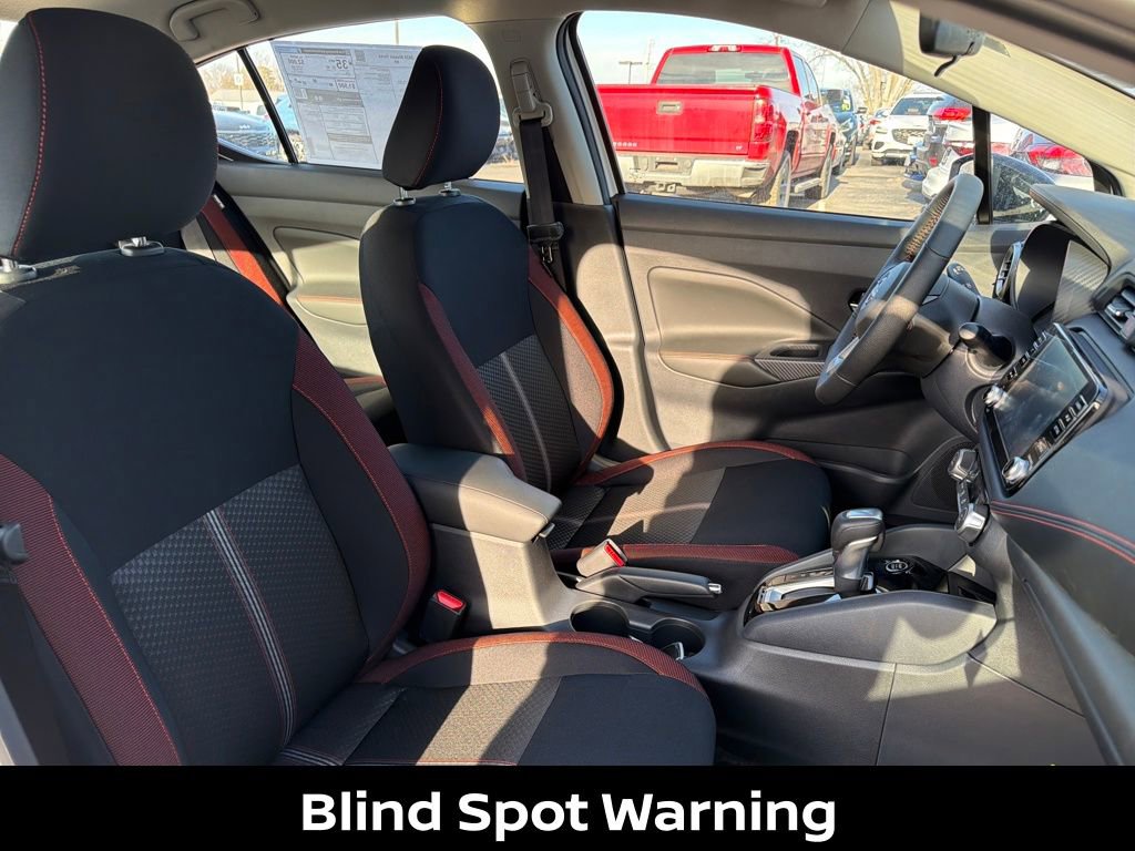 New 2025 Nissan Versa SR w/ Trunk Package image 36
