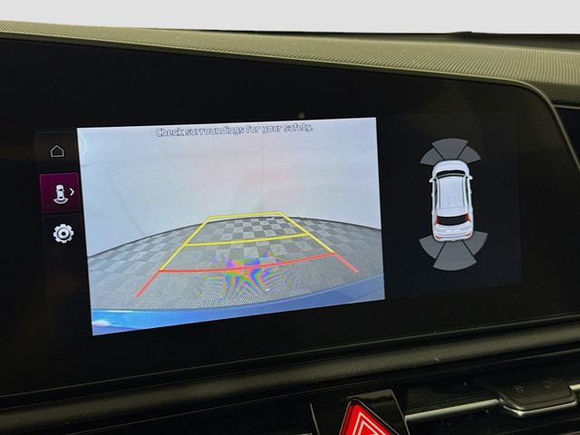 Used 2023 Kia Niro SX Touring FWD image 23