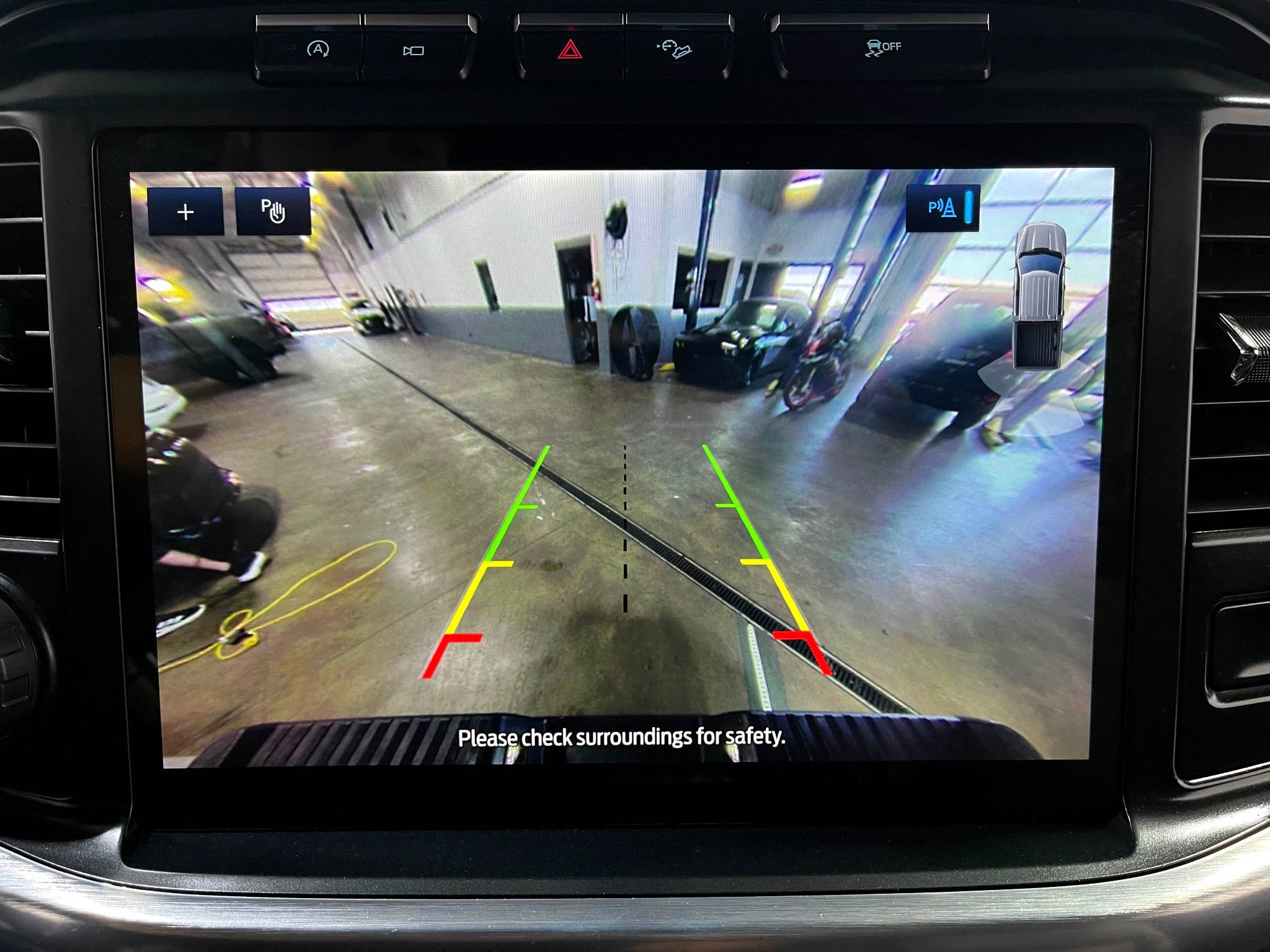 Used 2021 Ford F150 Lariat w/ Equipment Group 502A High AWD/4WD image 11