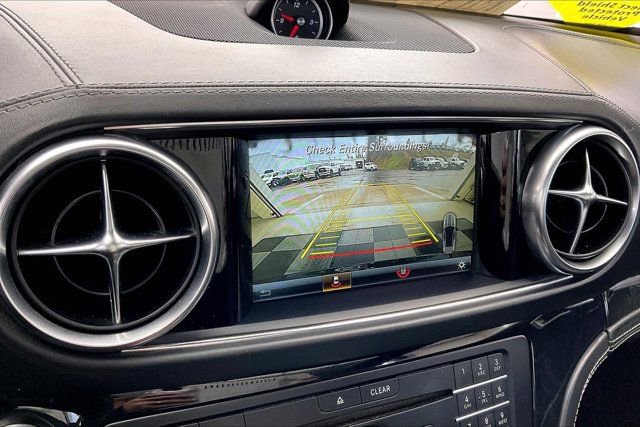 Used 2019 Mercedes-Benz SL 550 image 22