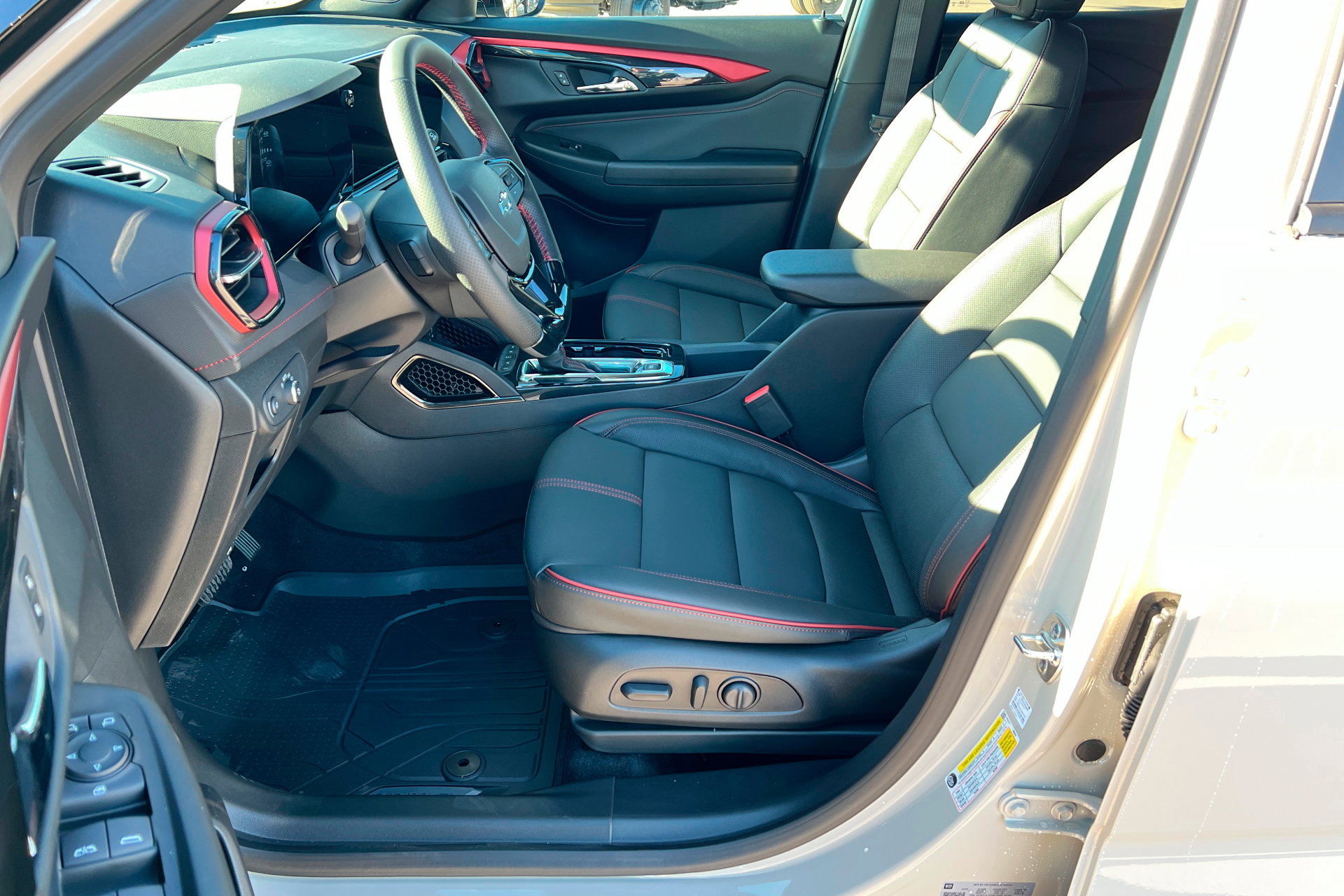 New 2026 Chevrolet TrailBlazer RS w/ Convenience Package image 17