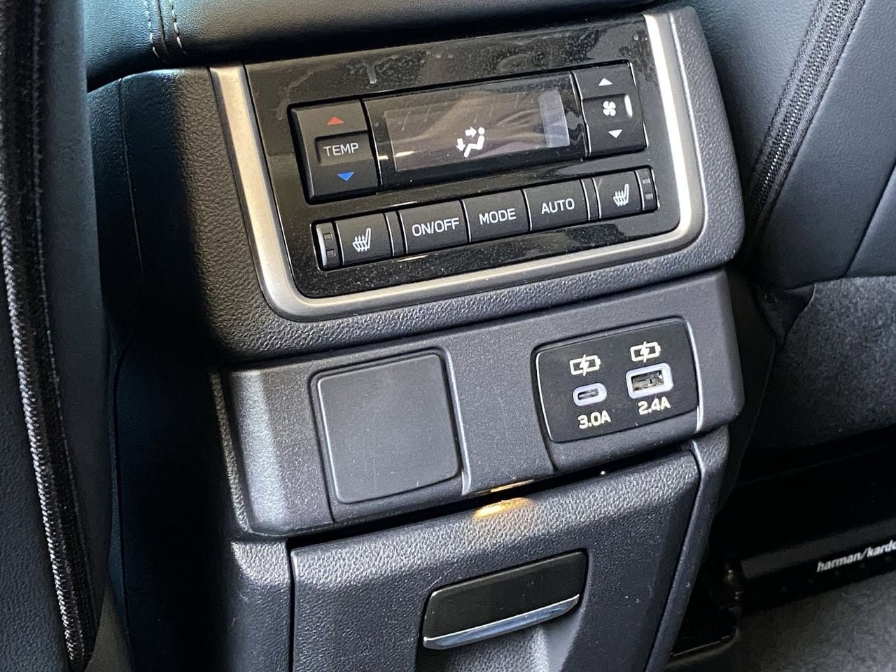 Used 2025 Subaru Ascent Limited AWD/4WD image 16