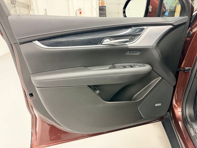 Certified 2022 Cadillac XT5 Premium Luxury w/ Technology Package AWD/4WD image 22