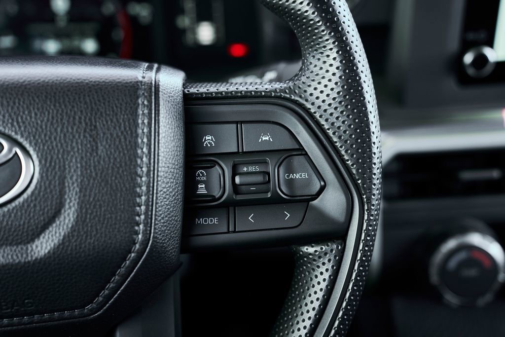 Used 2025 Toyota Tacoma SR5 image 22