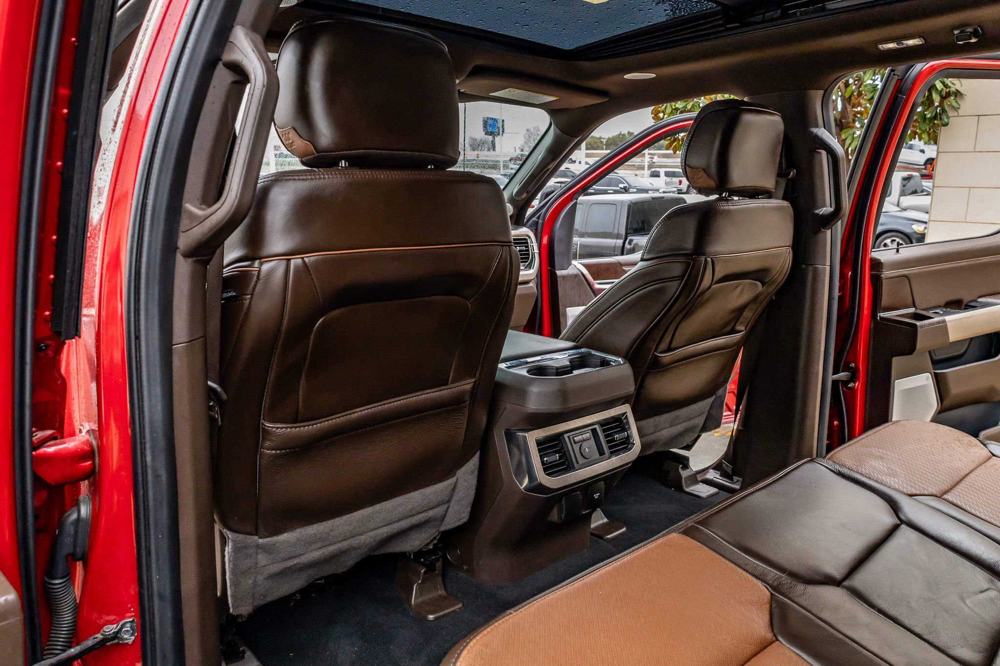 Used 2024 Ford F250 King Ranch w/ FX4 Off-Road Package image 31