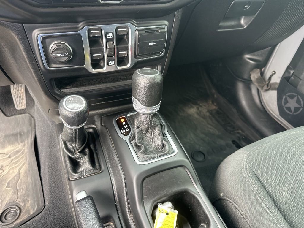 Used 2020 Jeep Gladiator Sport w/ Quick Order Package 24S image 17