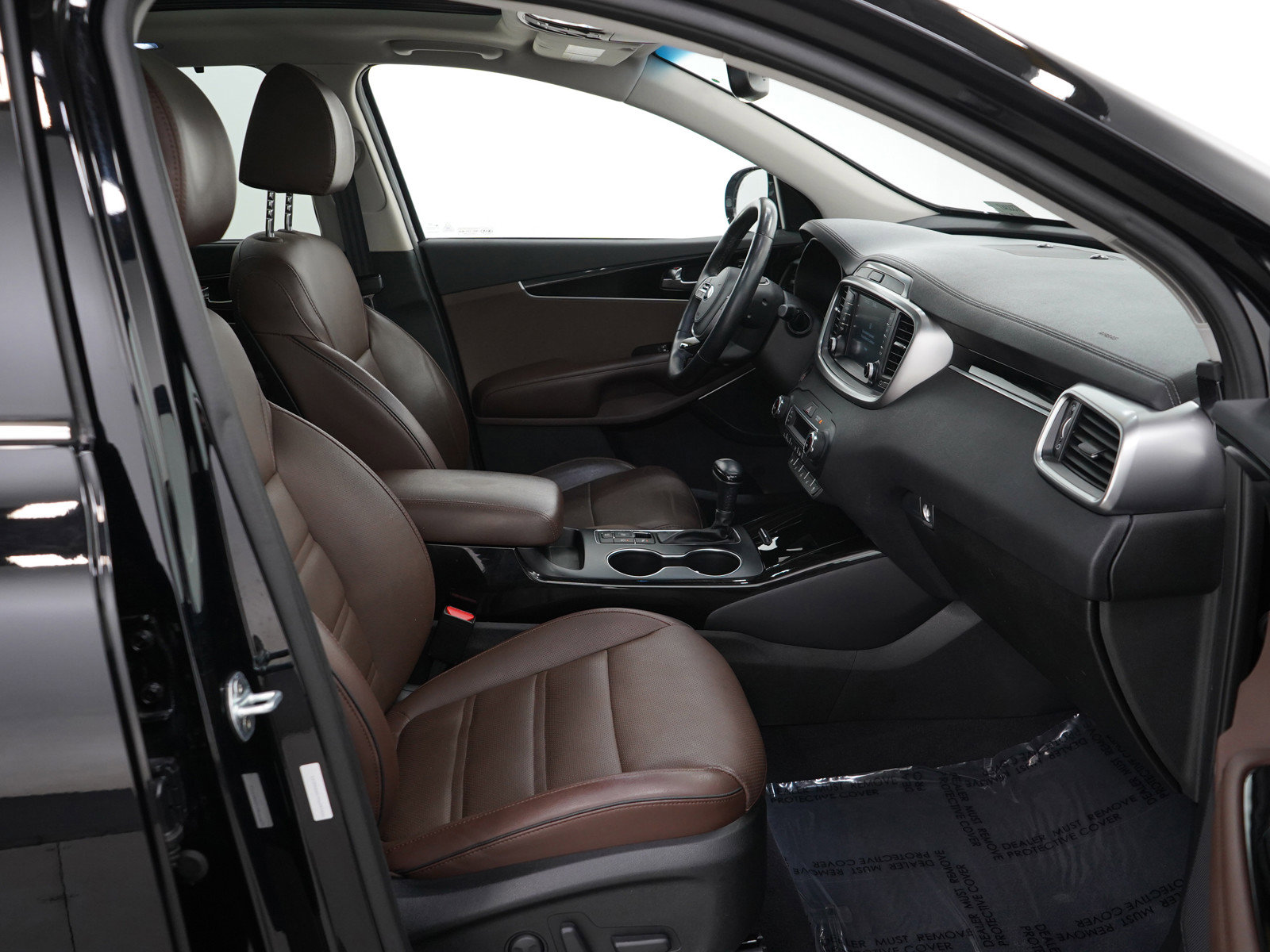 Used 2019 Kia Sorento SX w/ SX Touring Package image 13