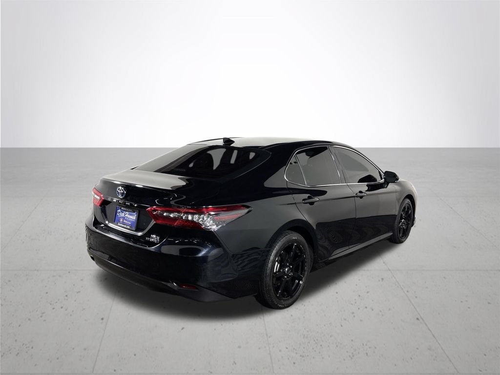 Used 2024 Toyota Camry XLE w/ Navigation Package FWD image 6