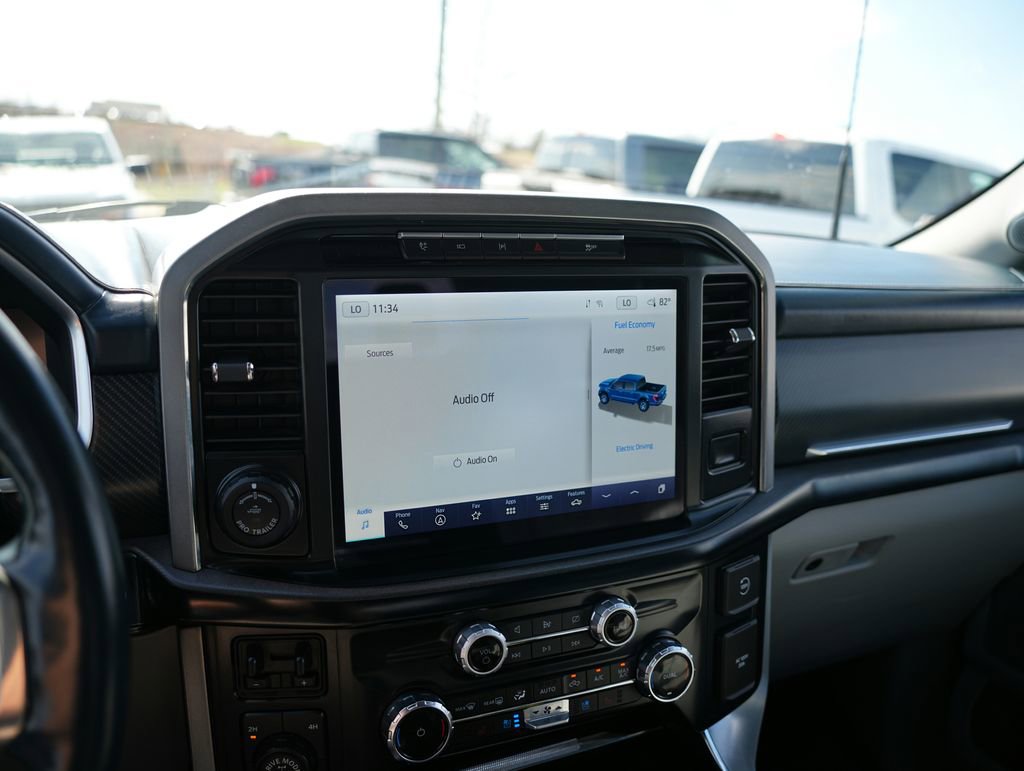 Used 2023 Ford F150 Limited image 14