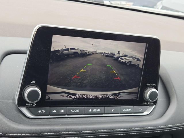 Used 2023 Nissan Rogue S image 20