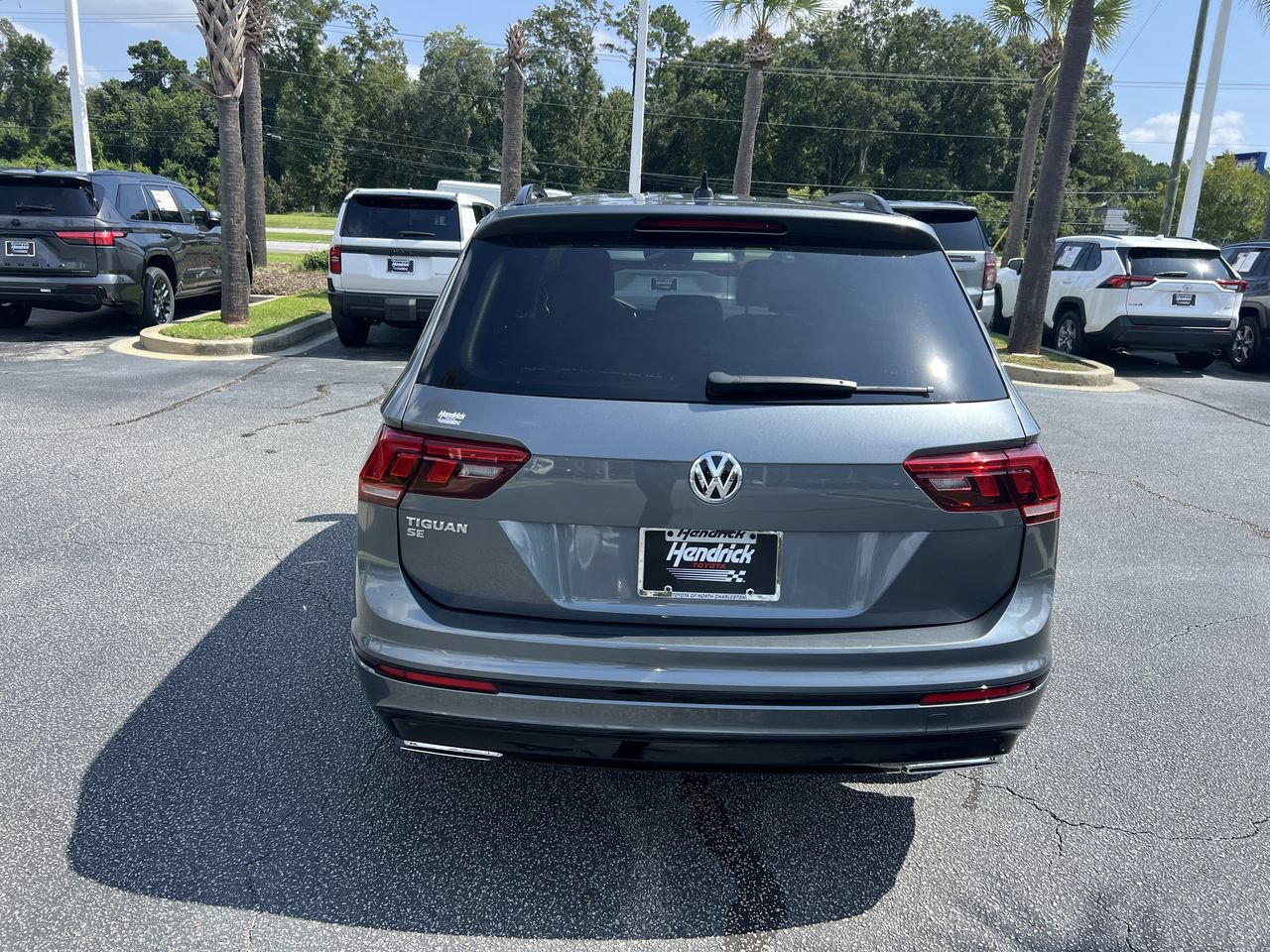 Used 2021 Volkswagen Tiguan SE R-Line FWD image 9