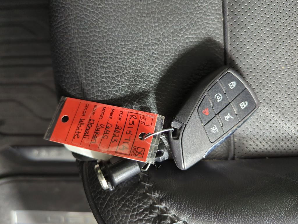 Used 2023 GMC Yukon Denali w/ LPO, Floor Liner Package image 23