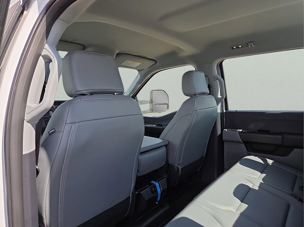 New 2026 Ford F350 XL AWD/4WD image 10