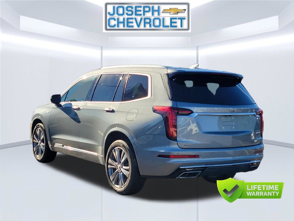 Used 2024 Cadillac XT6 Premium Luxury AWD/4WD image 5