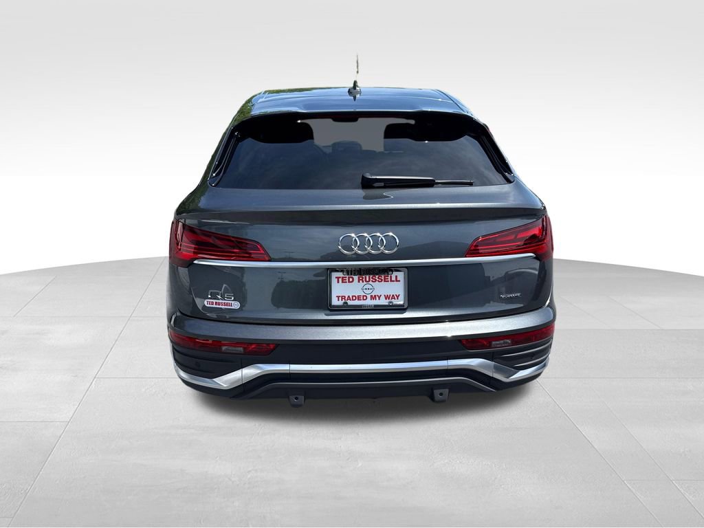 Used 2024 Audi Q5 2.0T Premium Plus w/ Premium Plus Package AWD/4WD image 4