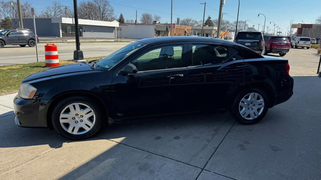 Used 2014 Dodge Avenger SE FWD image 8